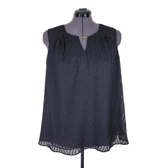 Torrid Chiffon Top Size 1 1X Front Clip Keyhole Sleeveless Lined Lightweight - Picture 1 of 15